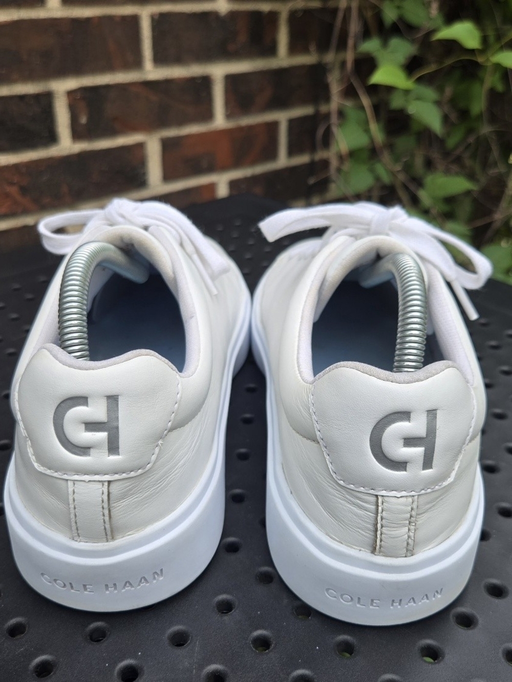 Cole Haan White Leather Grand Crosscourt Traveler Sneakers Women's 10B - Picture 3 of 6